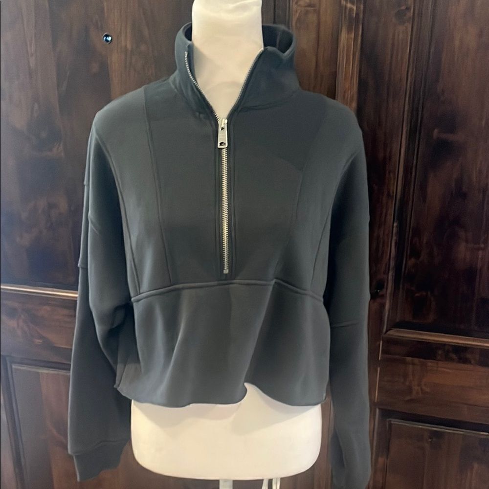 Better Together Gray Zip-Up Crop Sweatshirt with Stand-Up Collar, size L